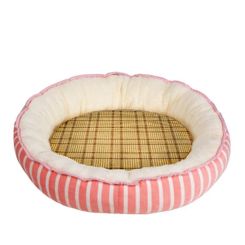 Cozypaws Portable Pet Mat - The Perfect Snuggle Spot For Your Furry Friend
