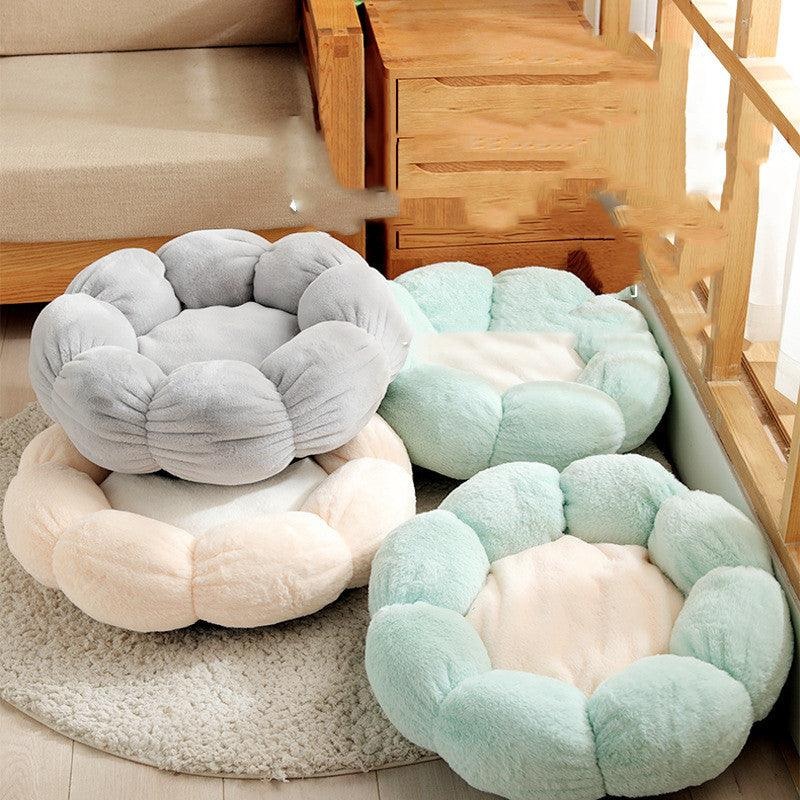 Floral Haven Pet Bed - Luxurious Flower-Shaped Blanket For Dogs And Cats