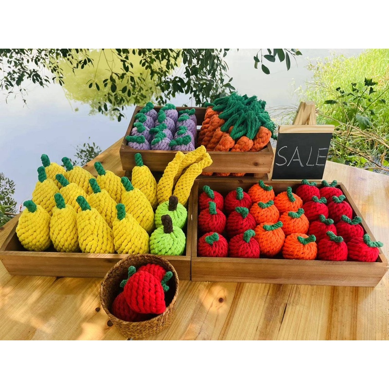Knotty Pawz - Handmade Fruit and Vegetable Macrame Rope Toys/Jouets en corde de macram faits  la main avec des fruits et des lgumes
