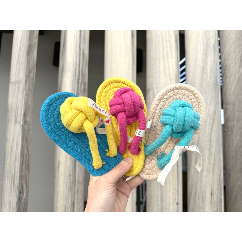 Knotty Pawz - Sustainable Slipper Rope Toys for Dogs/Jouets durables en corde pour chiens