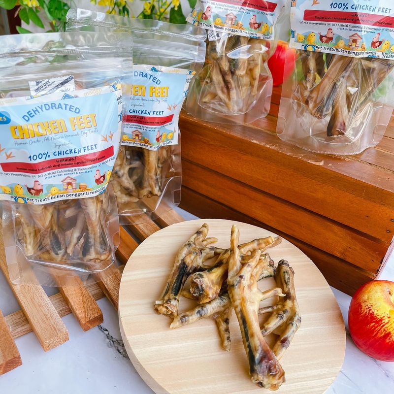 Dehydrated Chicken Feet Dog Treats