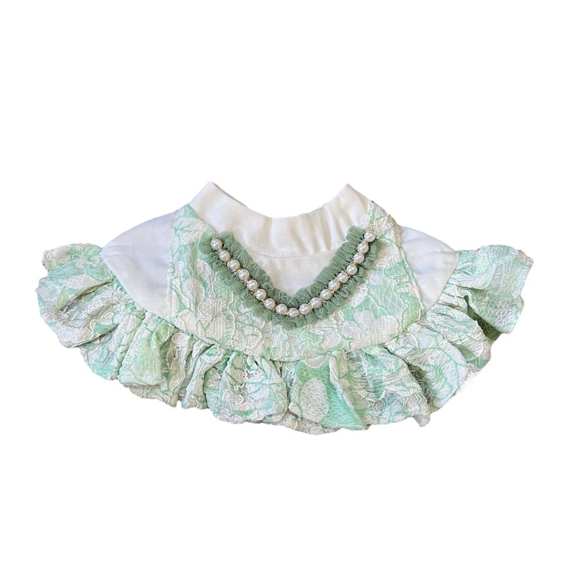 Green Lace White Pearl Bib For Pets